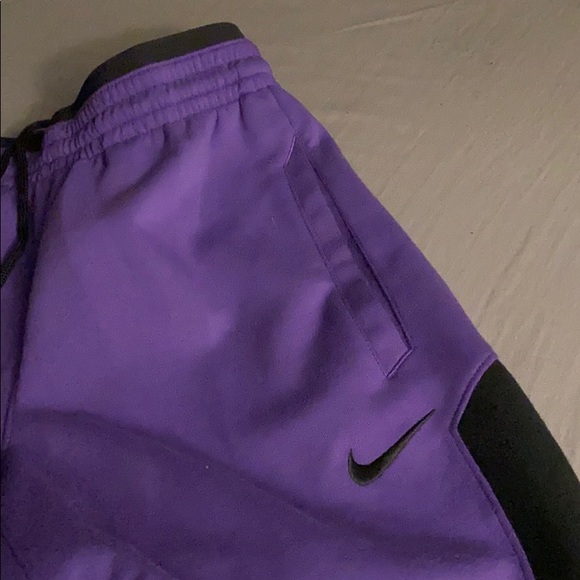 Nike sweatpants purple and black size small - Picture 11 of 12